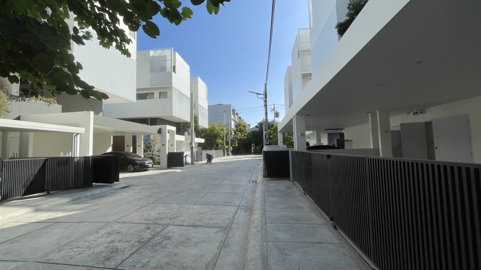 Luxury Home Office for Rent – ARKIN Vibhavadi 84