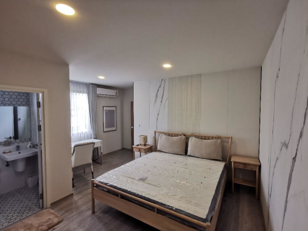 3-Story Townhome for Rent at KRAF Bangna by Altitude