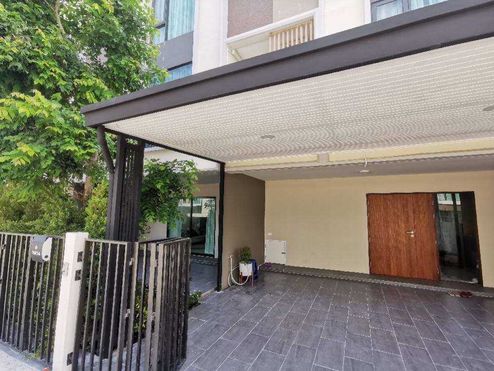 3-Story Townhome for Rent at KRAF Bangna by Altitude