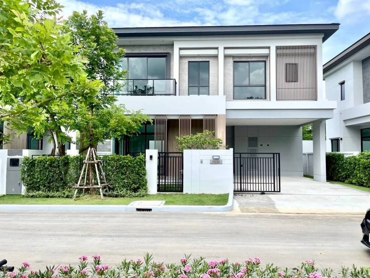 Luxury Detached House for Rent | Bangkok Boulevard Bangna KM.5 | Near Mega Bangna