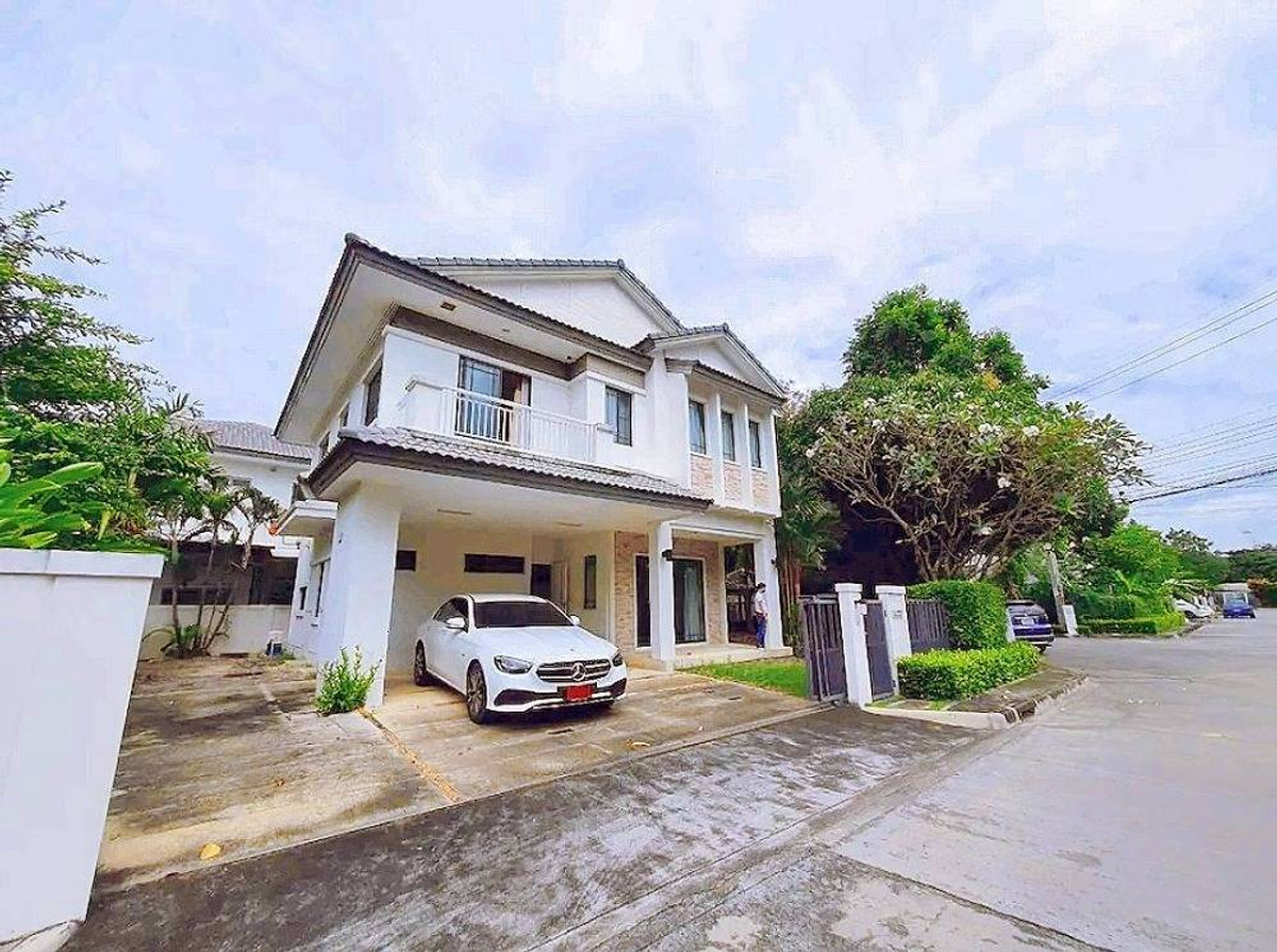 Detached House for Rent | Mantana Lake Watcharapol | Corner House in Lake Zone