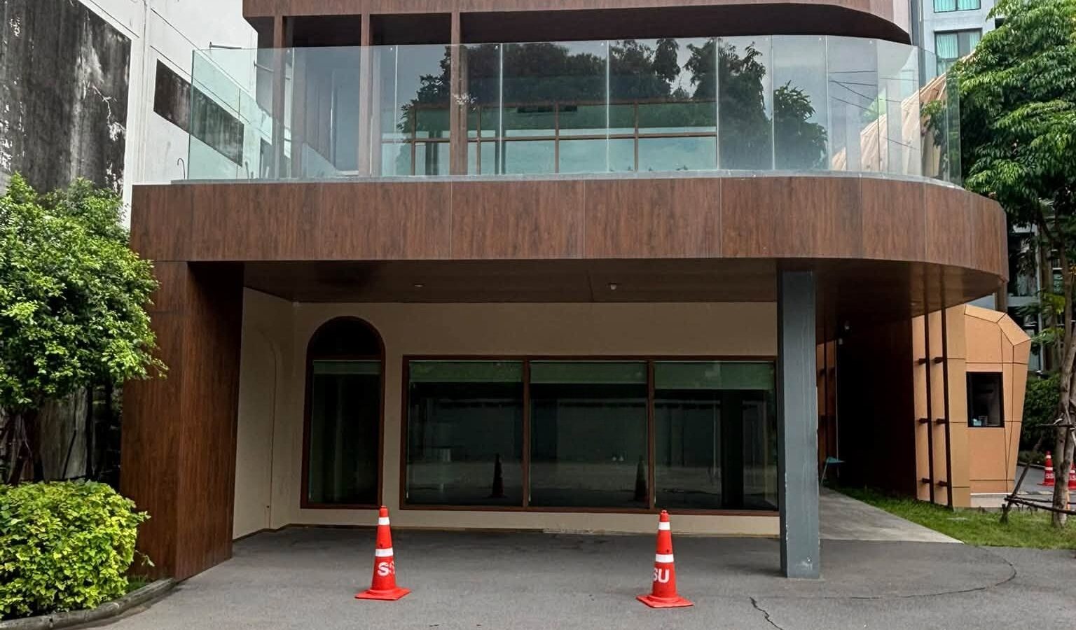 The Excel Sukhumvit 71 项目前方商业铺面出租｜适合咖啡厅、咖啡店及餐厅