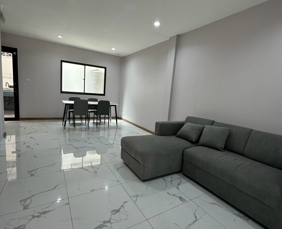 ให้เช่าทาวน์โฮม 3 ชั้น Siri House รัชดา 18 | ลาดพร้าว 80 เฟอร์ครบพร้อมอยู่