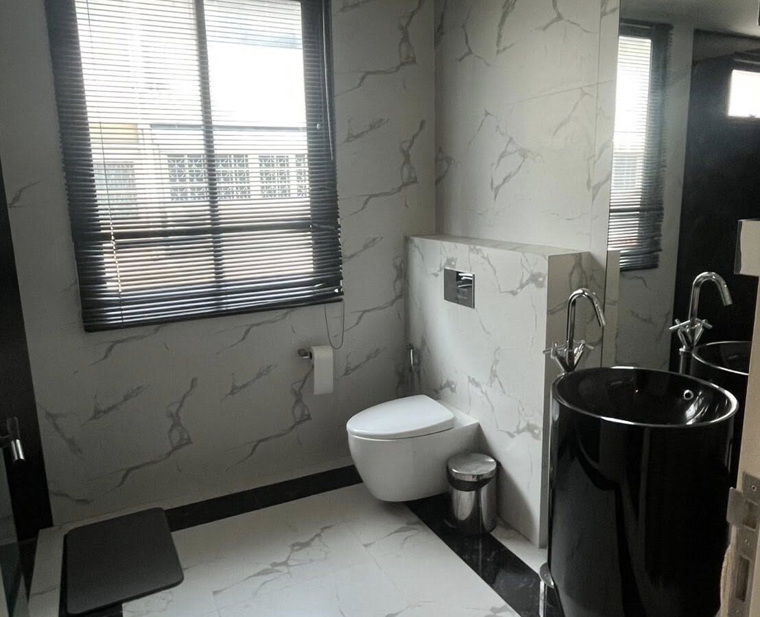 5-Storey Building for Rent | Prime Thonglor 23