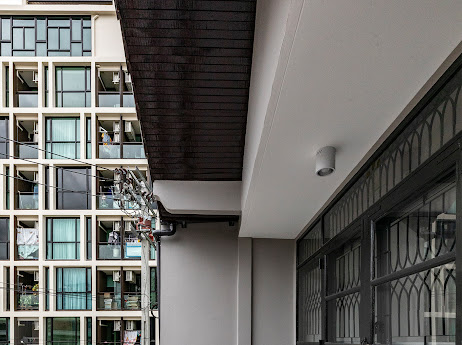 3-Storey Corner Home Office/Townhome for Rent | Chaeng Watthana | Only 160 m from MRT
