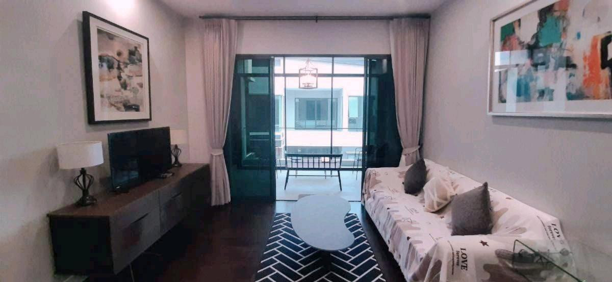 Luxury 3-Storey Pool Villa for Rent | The Honor Yothin Phatthana