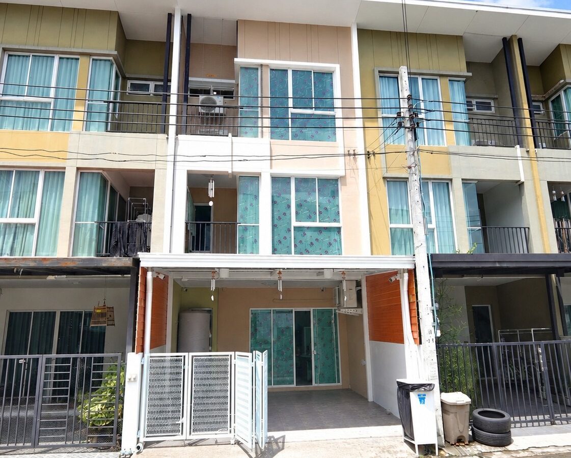 ขายทาวน์โฮม 3 ชั้น | Bless Town รามอินทรา 127