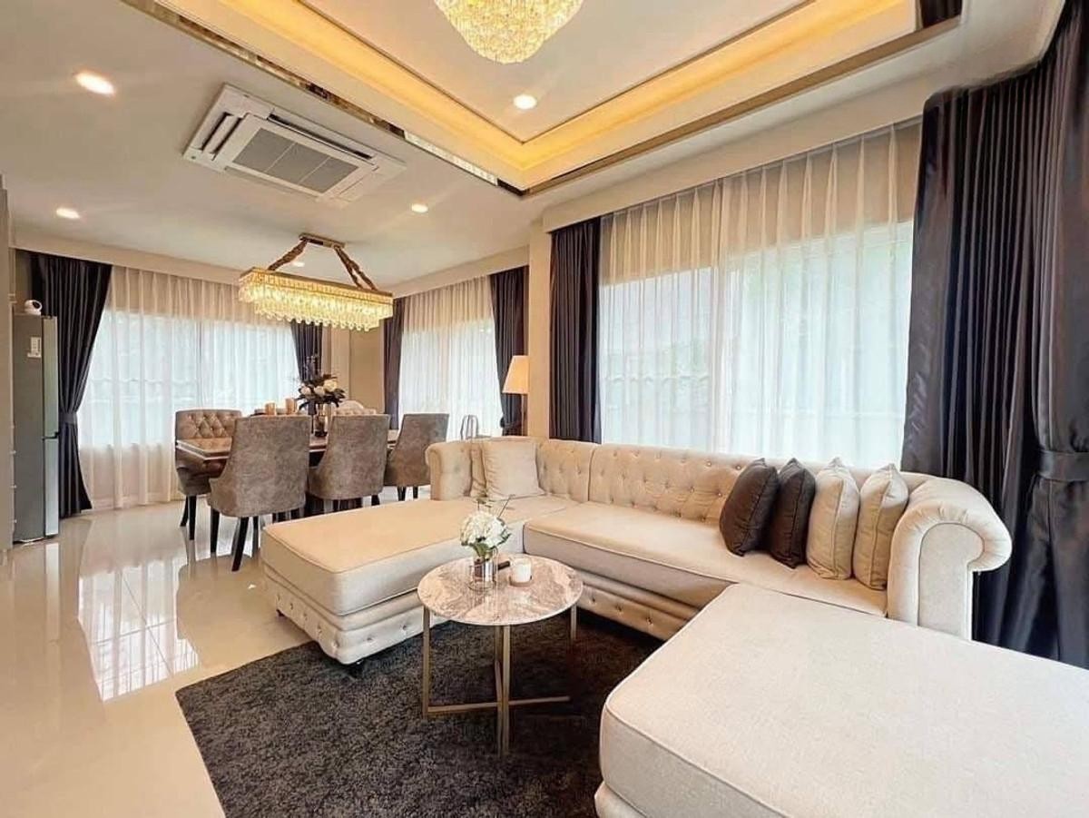 ให้เช่าบ้านเดี่ยว 2 ชั้น — Centro พหลฯ–วิภาวดี 2