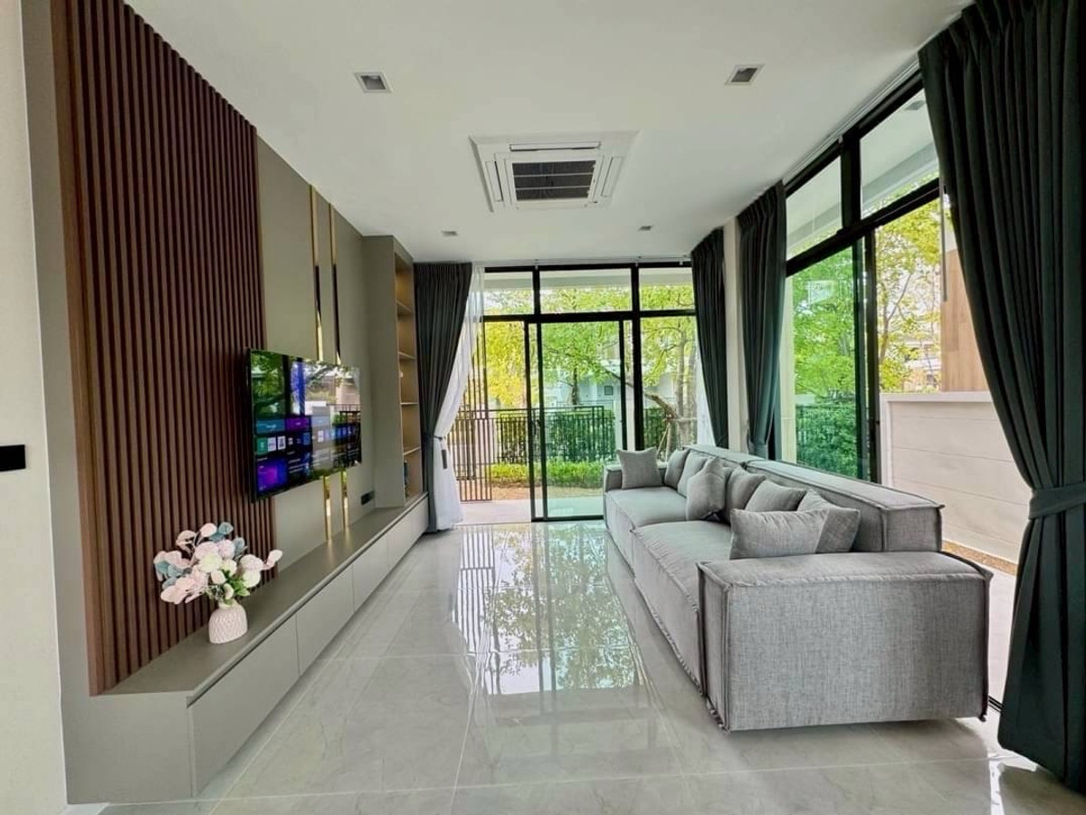 Luxury Detached House for Rent | Bangkok Boulevard Bangna KM.5 | Near Mega Bangna