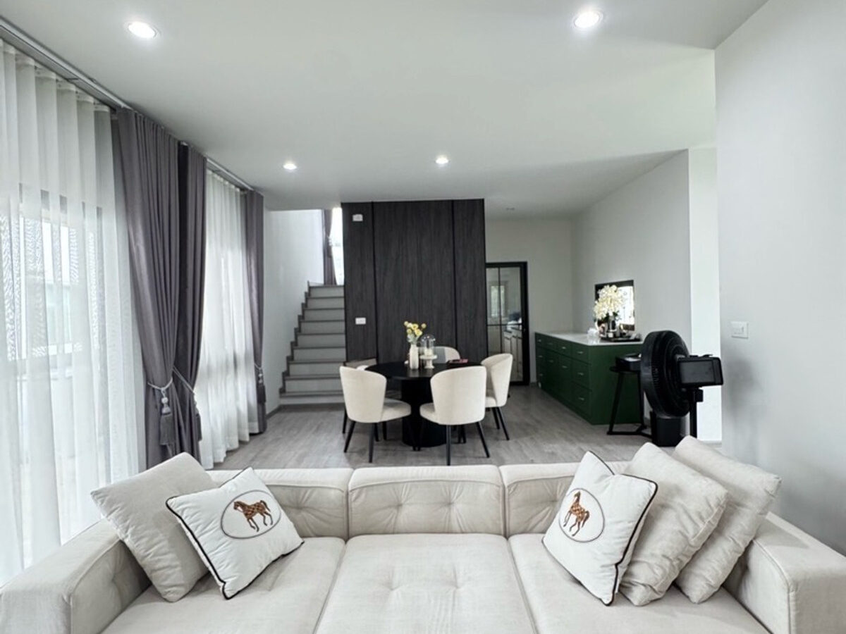 Detached House for Rent | Saransiri Ramkhamhaeng