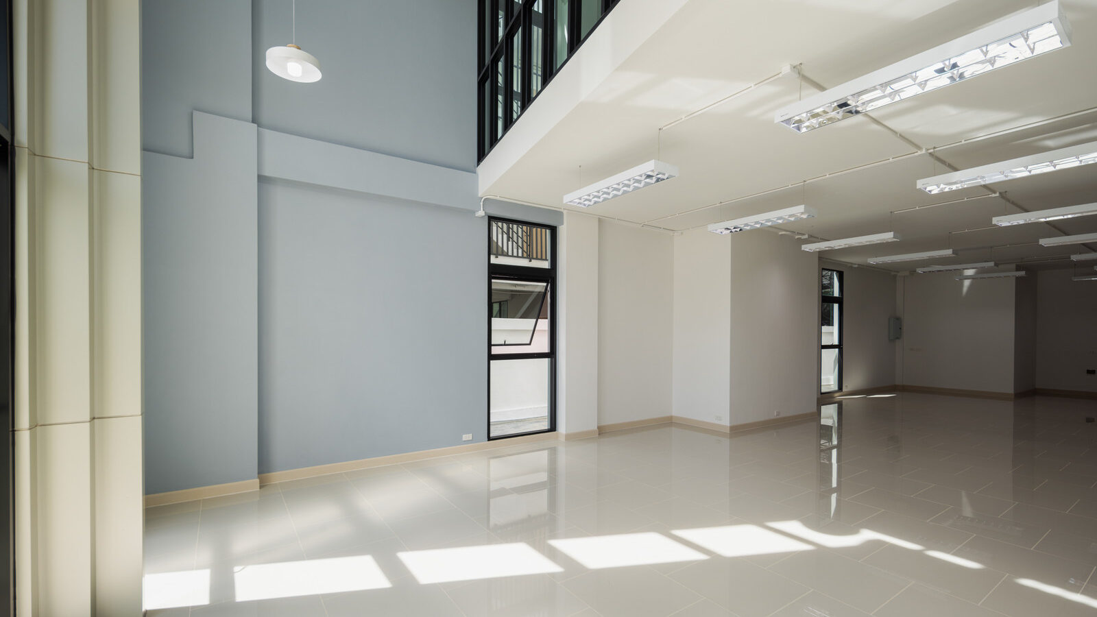 Na Nicha Huamark 10 豪华三层Home Office出租｜近黄色线｜可选配电梯