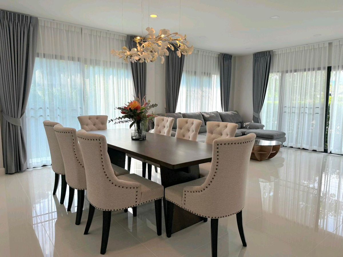 Luxury Corner Detached House for Rent | CENTRO Vibhavadi