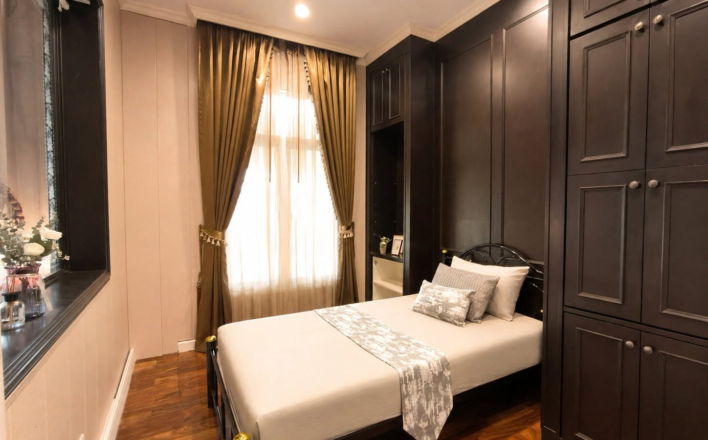 Luxury Detached House for Rent | The Grand Rama 2 | Large Corner Home Next to the Garden