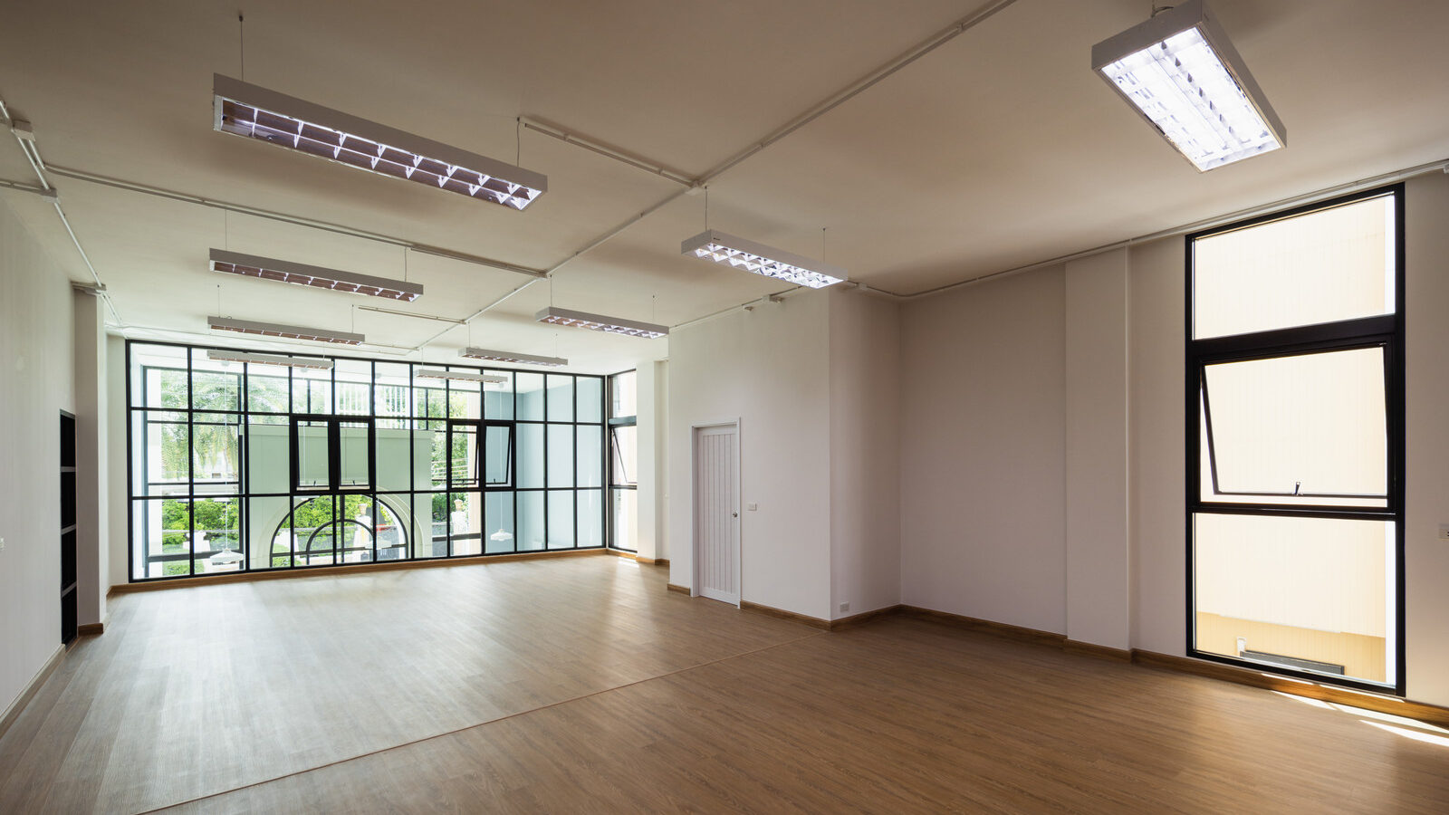 Na Nicha Huamark 10 豪华三层Home Office出租｜近黄色线｜可选配电梯