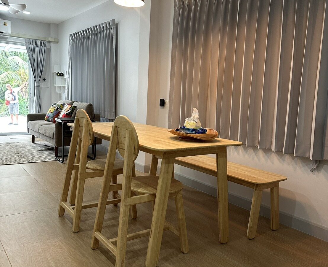 ให้เช่าบ้านแฝด 2 ชั้น — ซอยอ่อนนุช 40 Modern Smart Home ทำเลดีเดินทางสะดวก ใกล้รถไฟฟ้า 2 สาย
