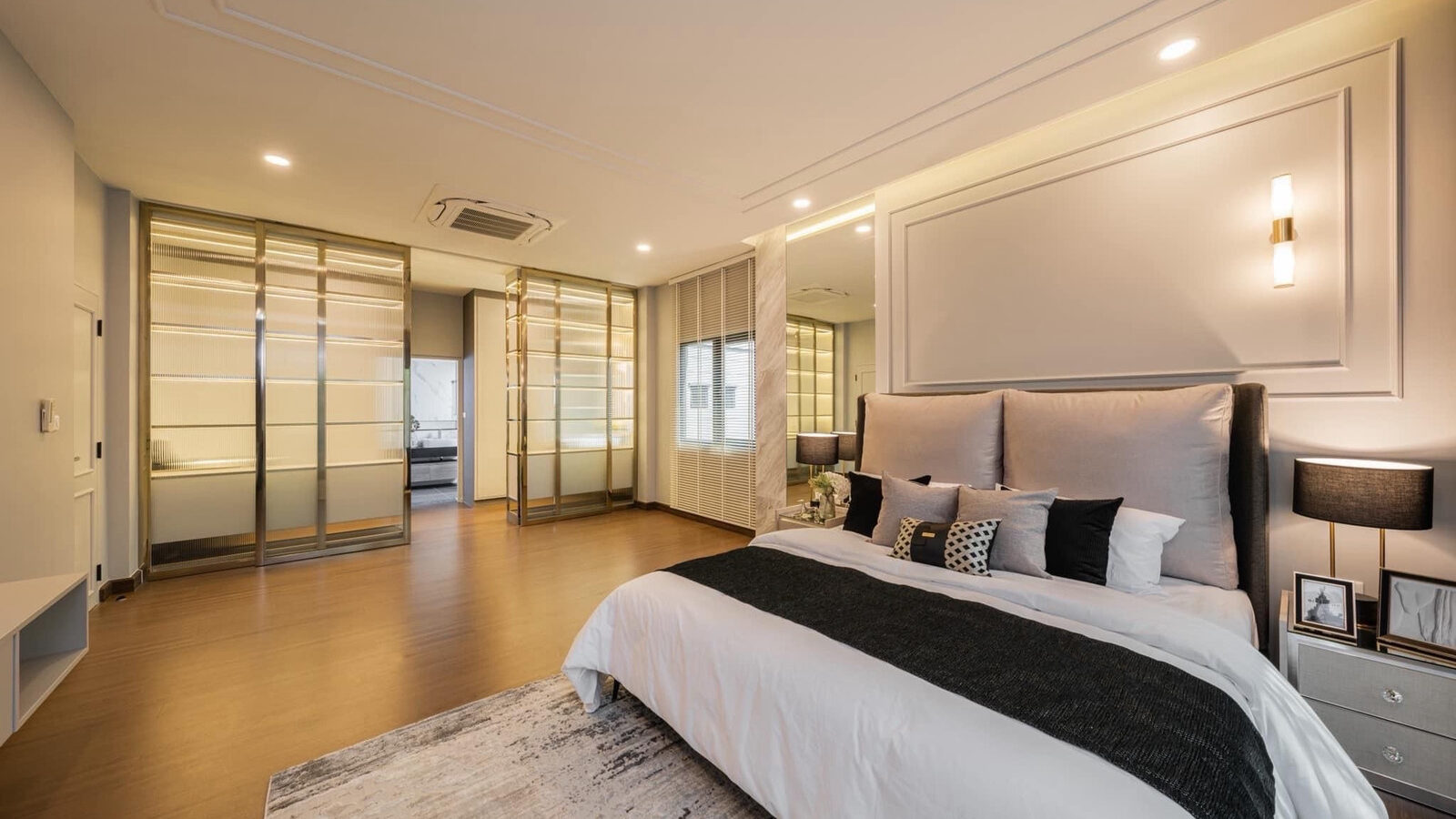 Luxury Detached House for Rent | The City Sukhumvit–On Nut | Spacious Outdoor Area