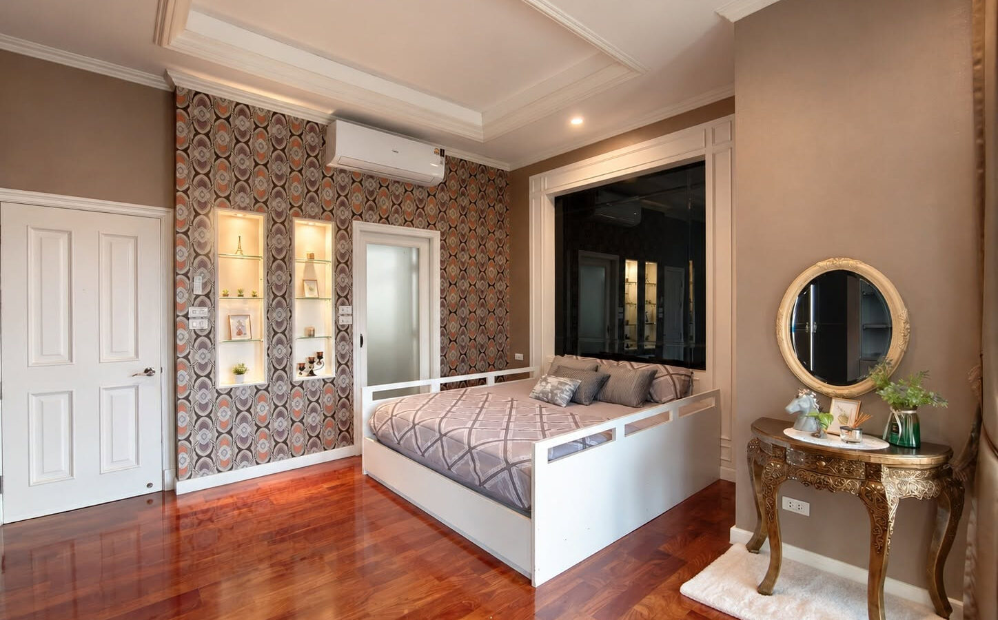 Luxury Detached House for Rent | The Grand Rama 2 | Large Corner Home Next to the Garden
