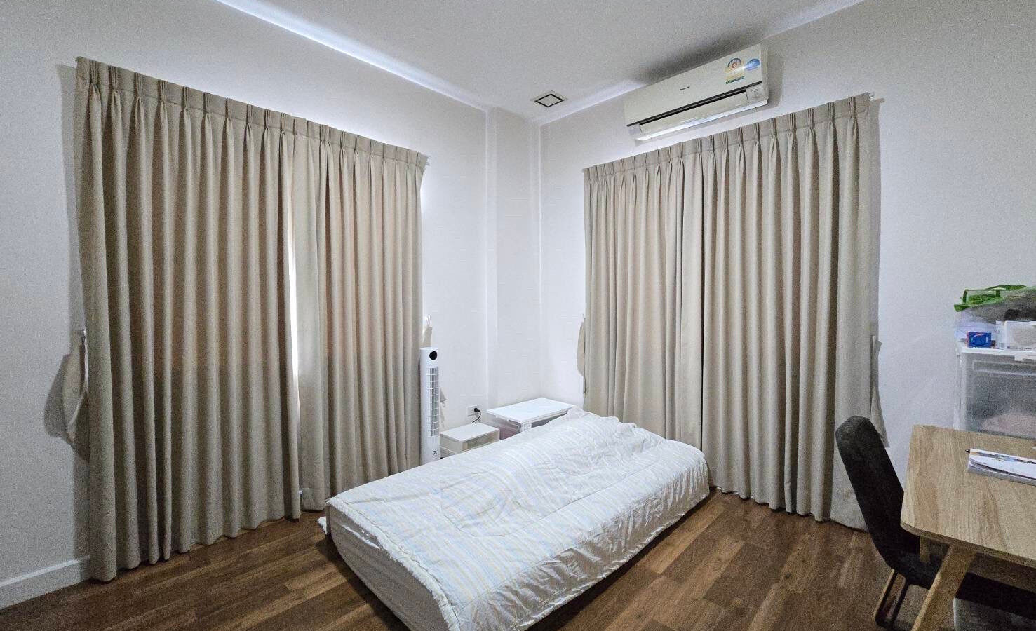 ให้เช่าบ้านเดี่ยวหรู มัณฑนา เลค วัชรพล | ใกล้ทะเลสาบและคลับเฮ้าส์