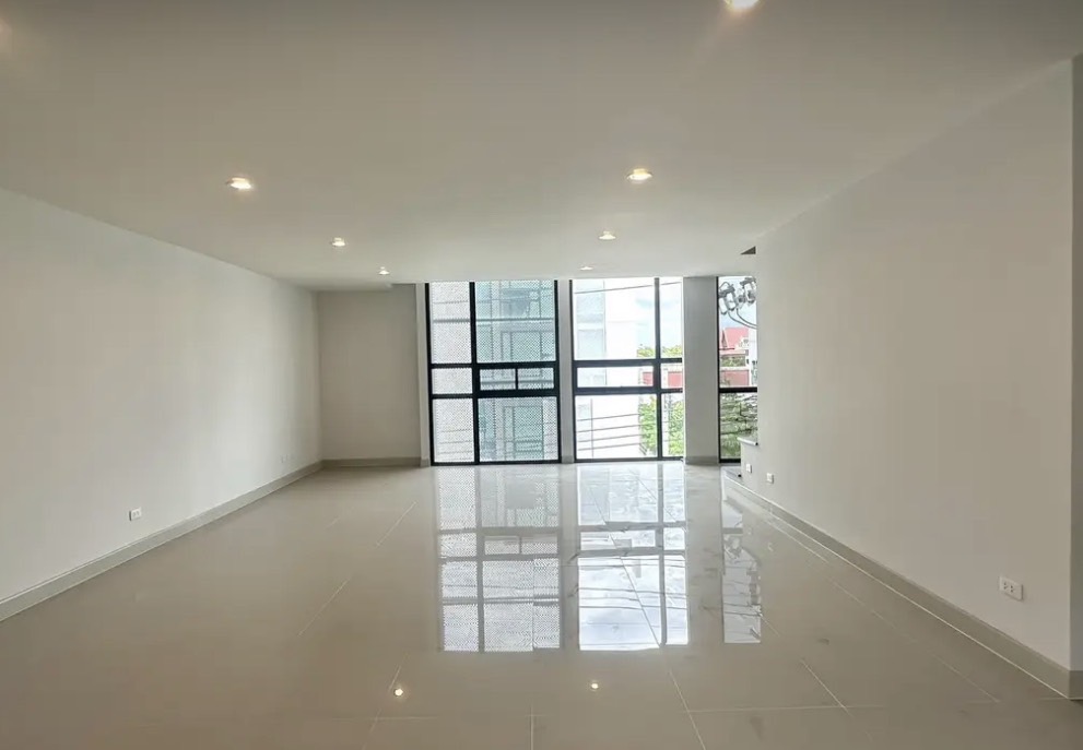 4-Storey Home Office for Rent | DAYS Ramintra–Watcharapol