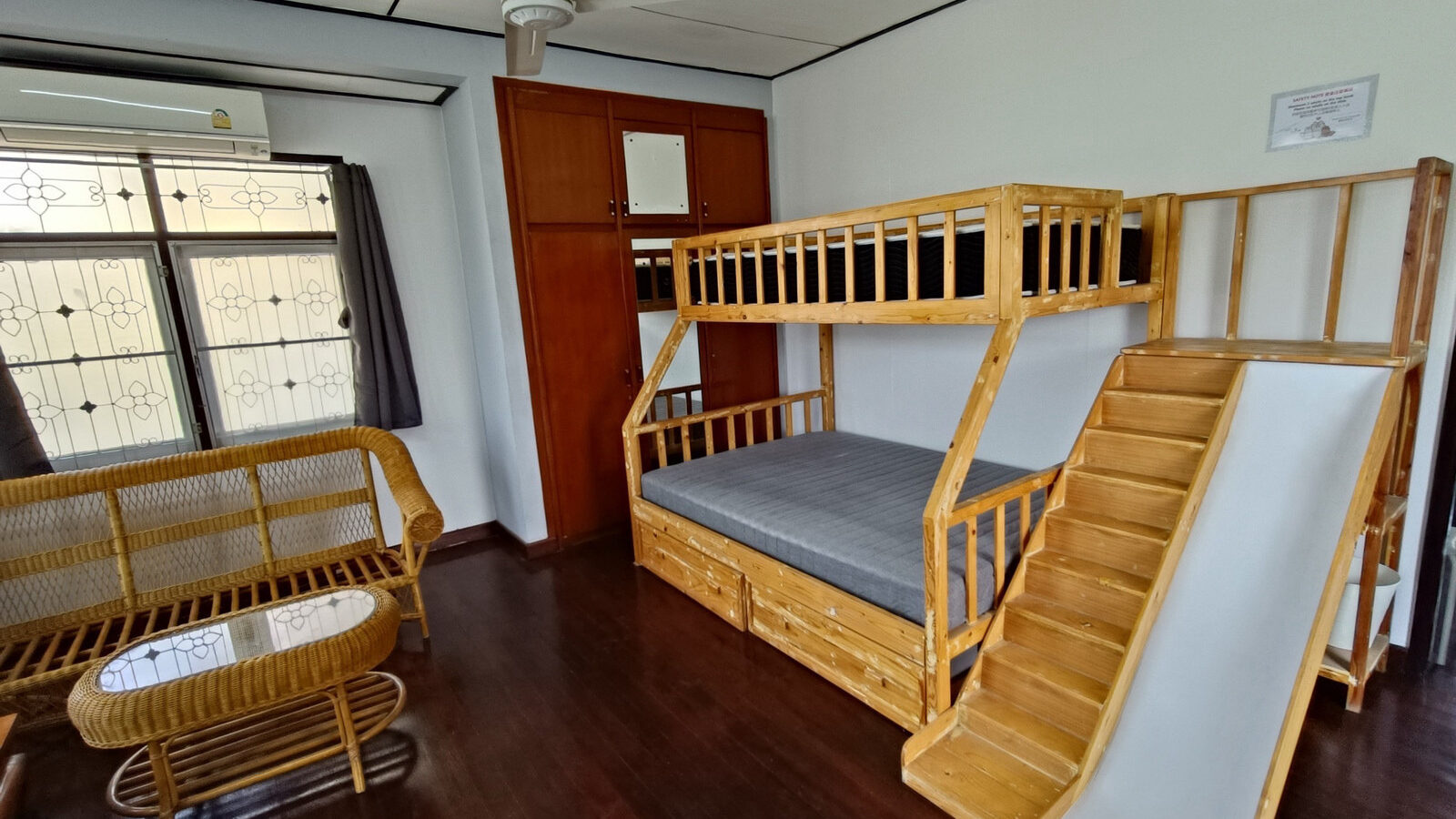 Renovated Detached House for Rent | Bang Sue–Bang Pho | Only 3 Minutes to MRT Bang Pho