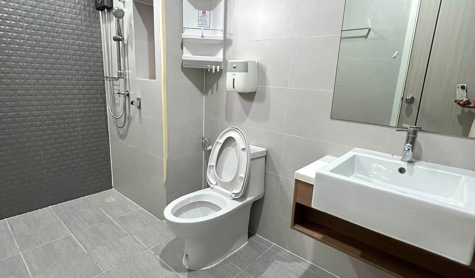 3-Storey Corner Townhome for Rent | SIRI HOUSE Ratchada 18