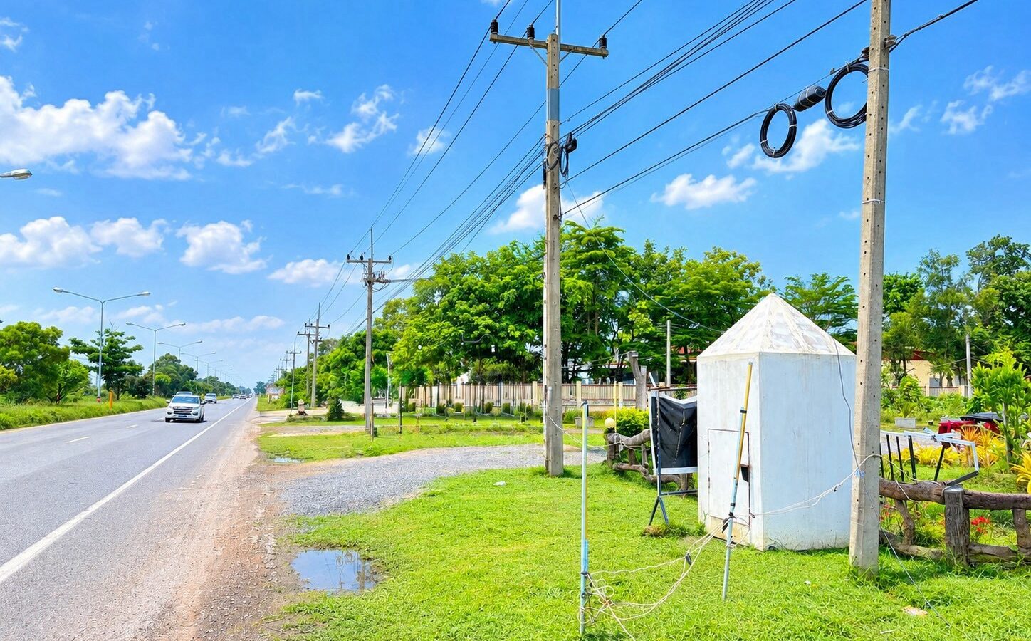 土地及现有建筑出售｜临4车道主干道｜Hua Na Kham – Yang Talat｜Kalasin