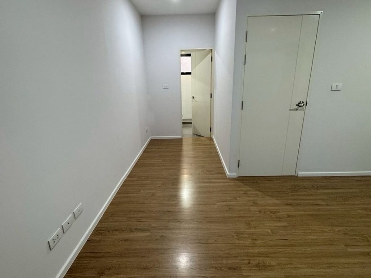 3-Storey Townhome for Rent | Baan Klang Muang Ratchapruek–Rattanathibet
