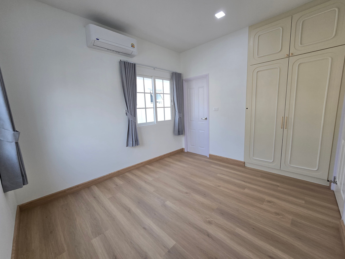 Golden Neo Sukhumvit–Lasalle 豪华两层独栋别墅出租