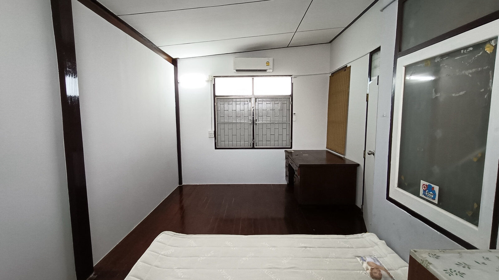 Renovated Detached House for Rent | Bang Sue–Bang Pho | Only 3 Minutes to MRT Bang Pho