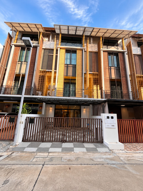 4-Storey Townhome for Rent | Flora Marigold Sathu Pradit–Rama 3