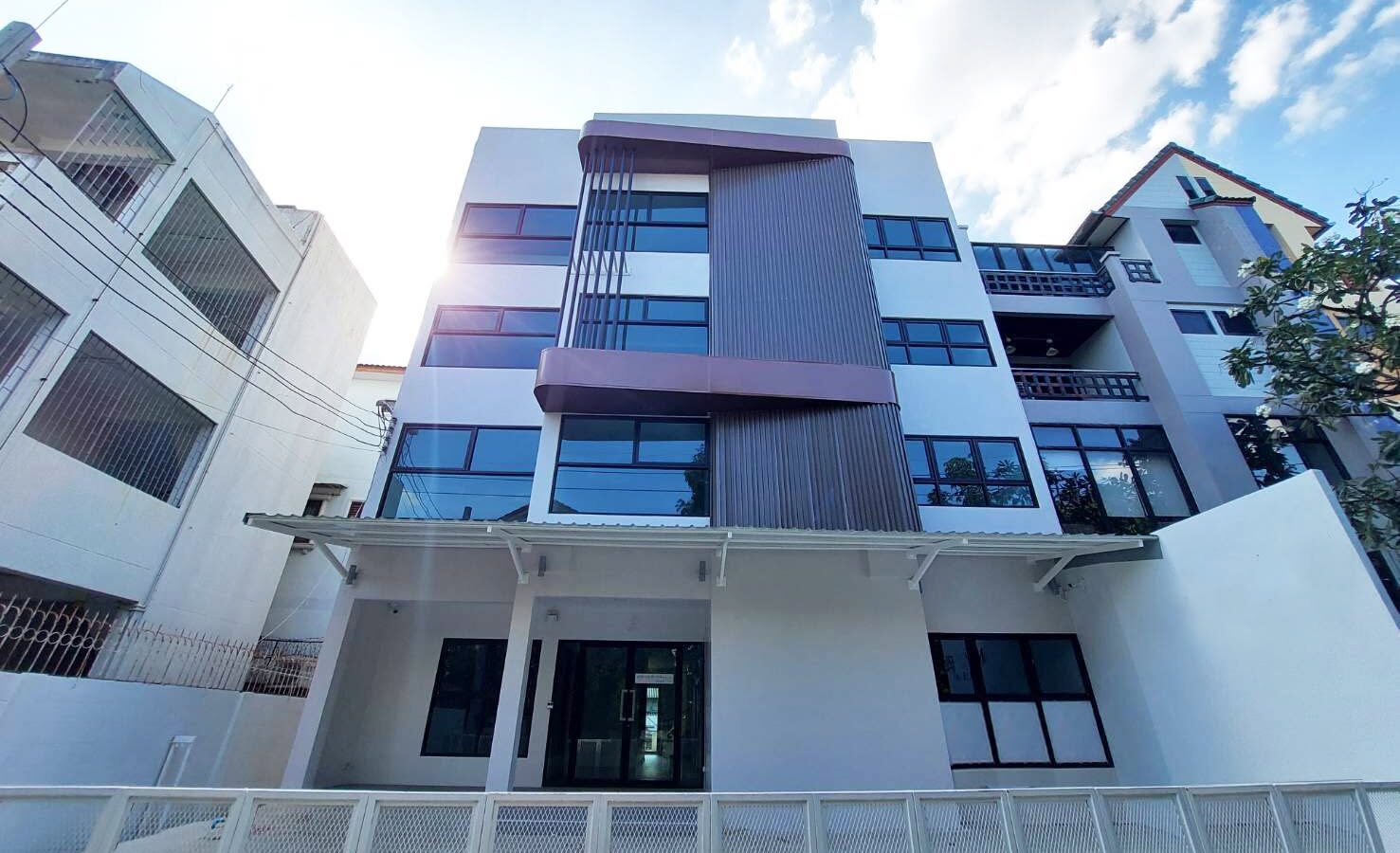 For Rent | 4-Storey Office Building with Elevator at NAILEK AREA, Vibhavadi Rangsit 17