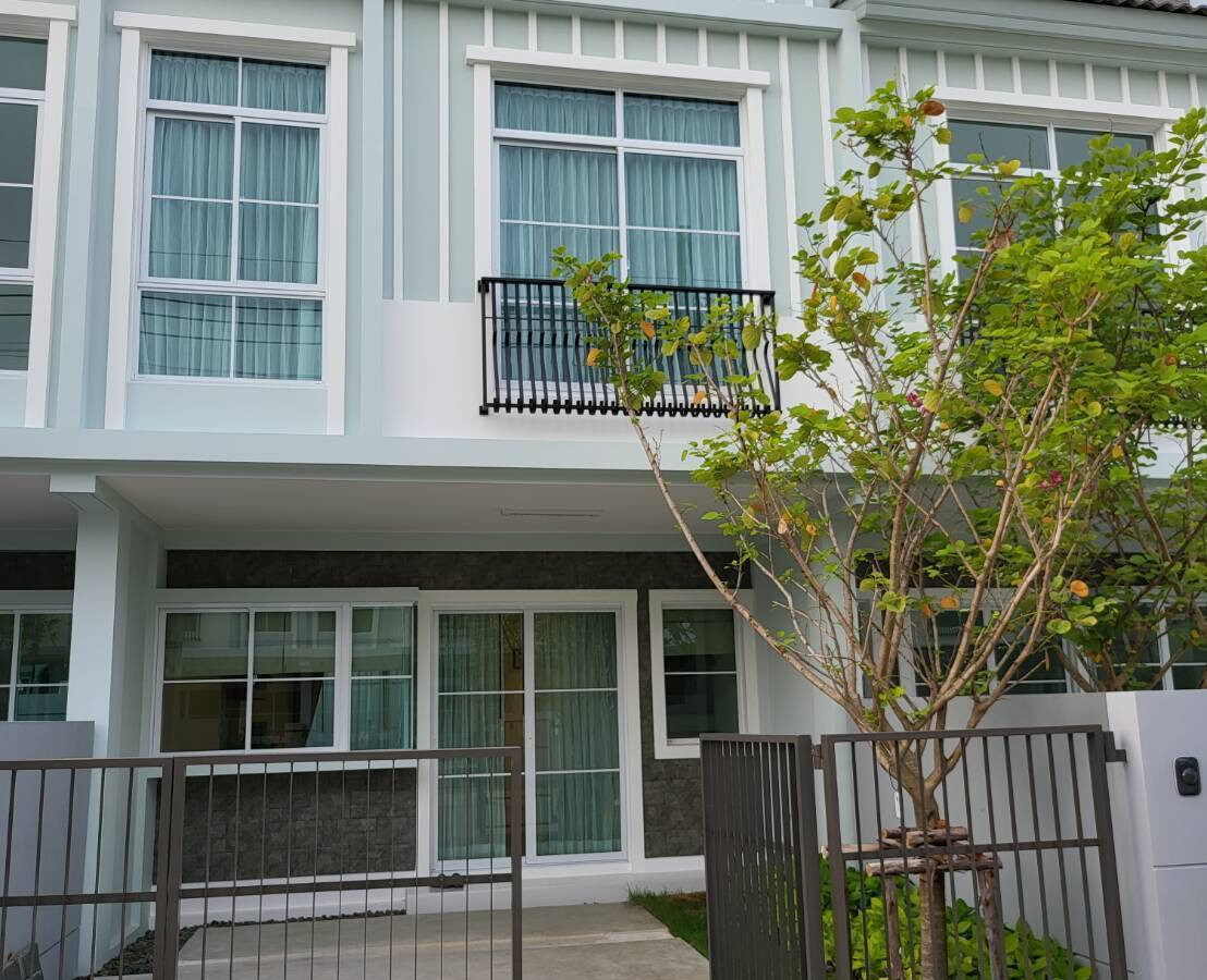 Indy 2 Bangna–Ramkhamhaeng 2 Townhome for Rent