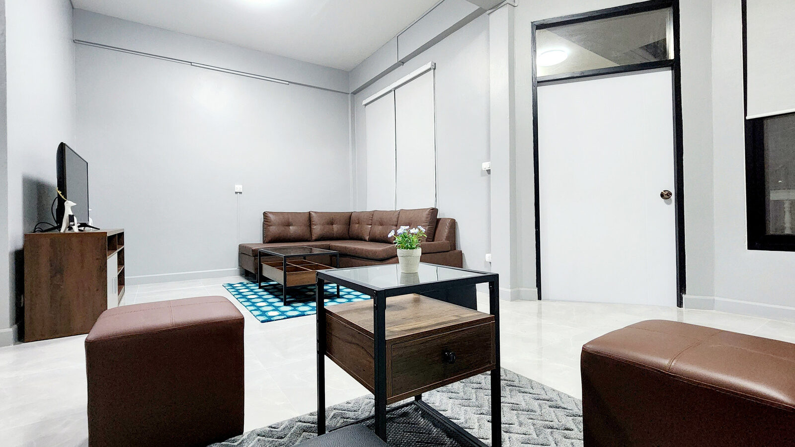For Rent | 2-Storey Townhome at Yu Charoen Village, Ratchadaphisek 18