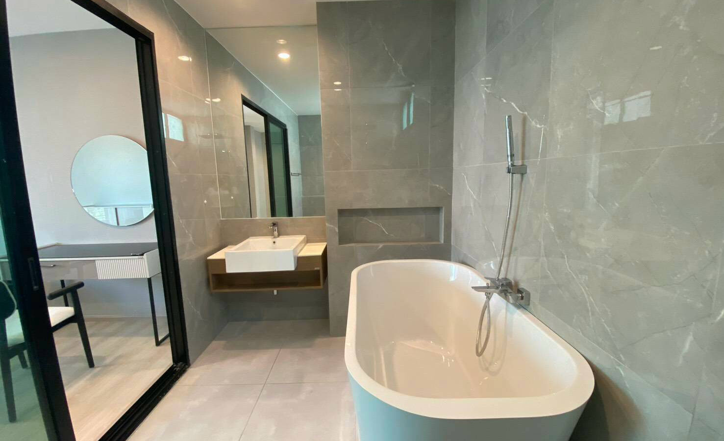 For Rent | Nirvana DEFINE Krungthep Kreetha | Modern 3-Storey Townhome