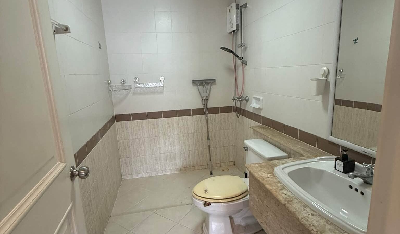 3-Storey Townhome for Sale / Rent | Plus City Park Rama 9–Hua Mak