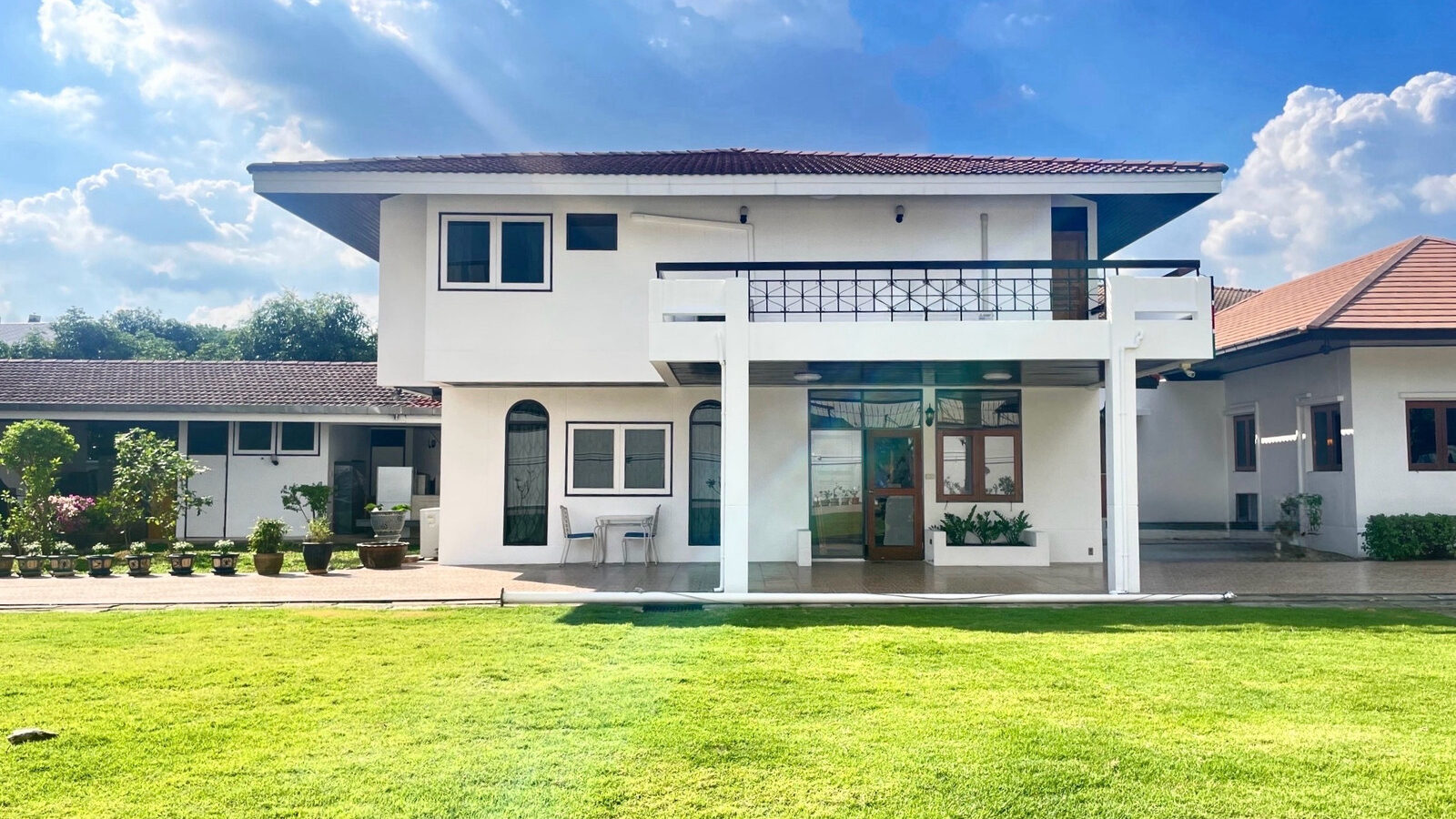 Large Detached House for Rent | Over 1 Rai | Sukhumvit 68