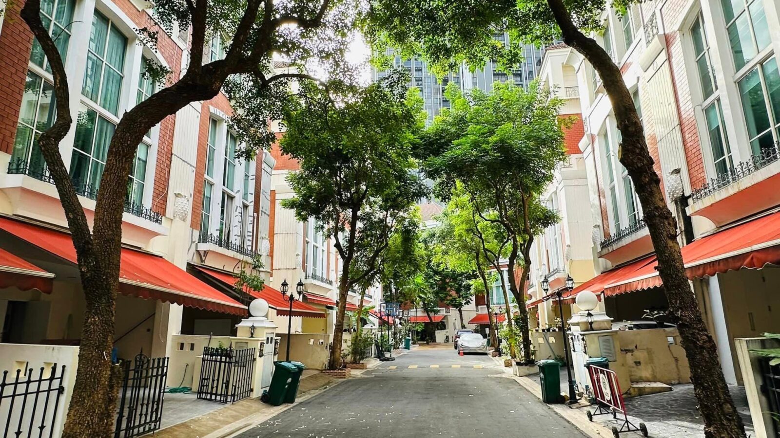 For Rent | Baan Klang Krung Thonglor | Spacious 4-Storey Townhome