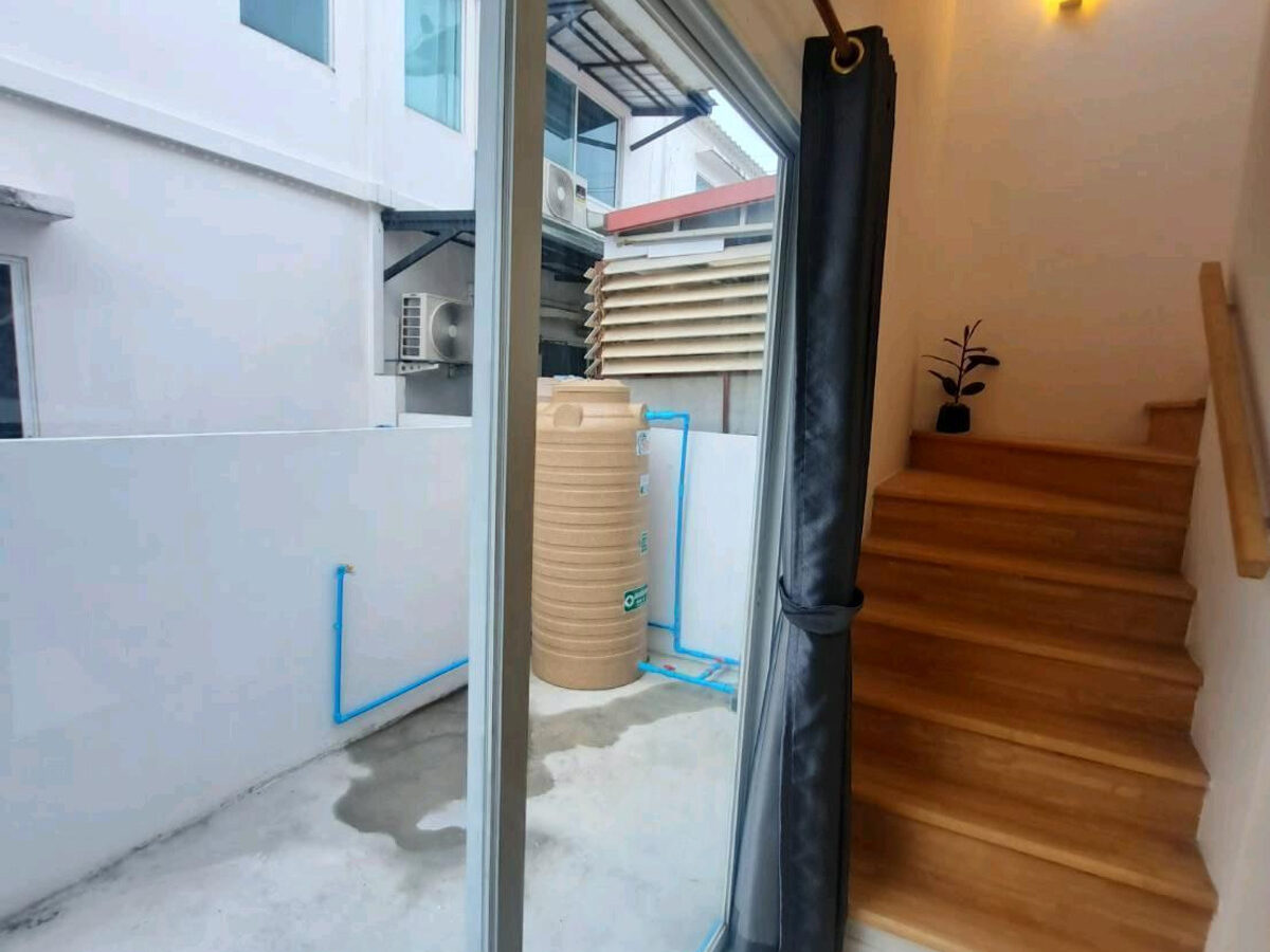 2-Storey Townhome for Rent | Indy 2 Pracha Uthit 90