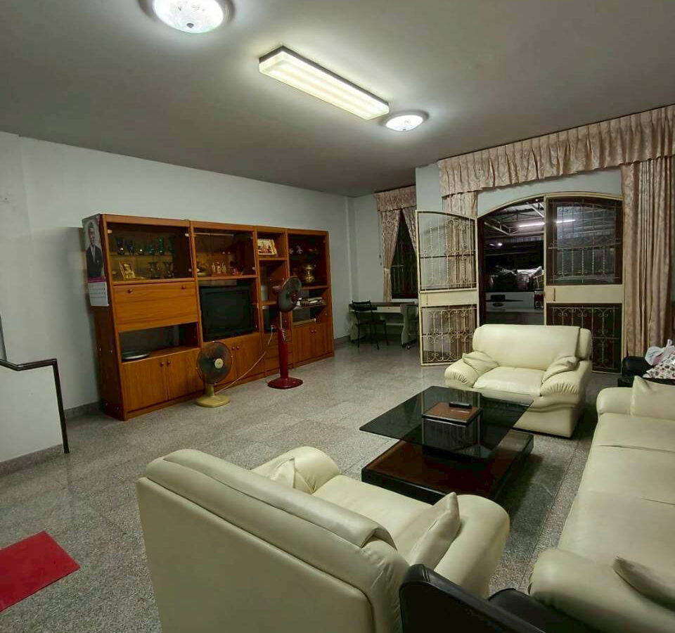 For Sale / Rent | 3-Storey Townhome at Phanawadee Village | Lat Phrao – Sutthisan