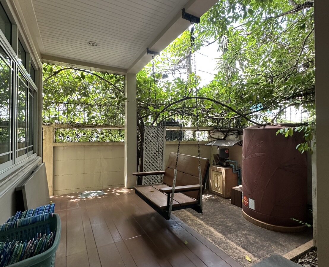 For Sale / Rent | Spacious Detached House in Bearing Soi 26