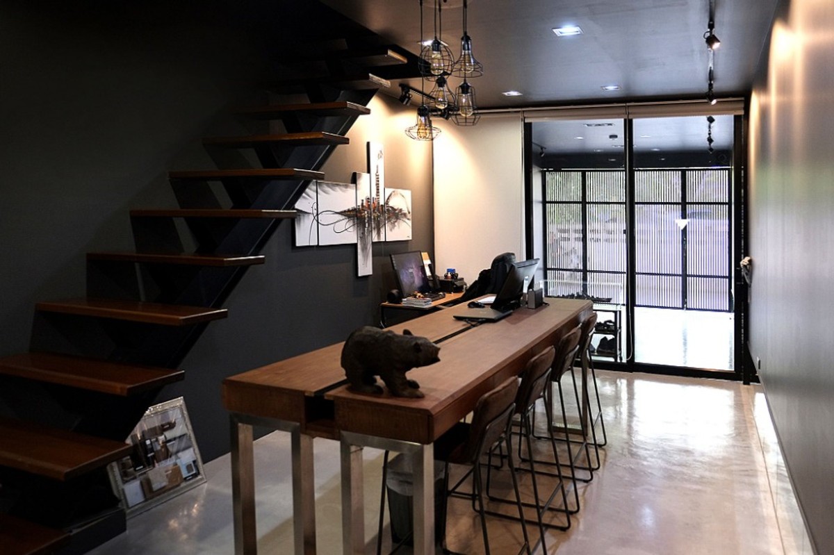 For Rent | Luxury Resort-Style 2-Storey Townhome in Charoen Nakhon