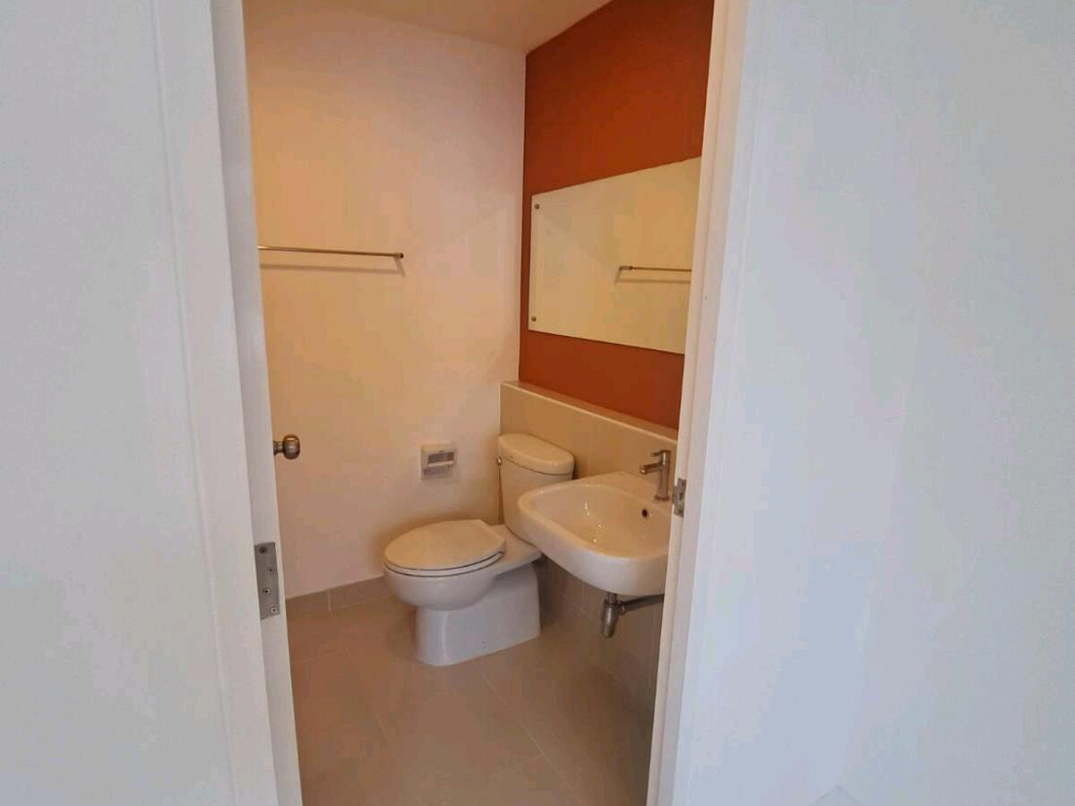 2-Storey Townhome for Rent | Indy 2 Pracha Uthit 90