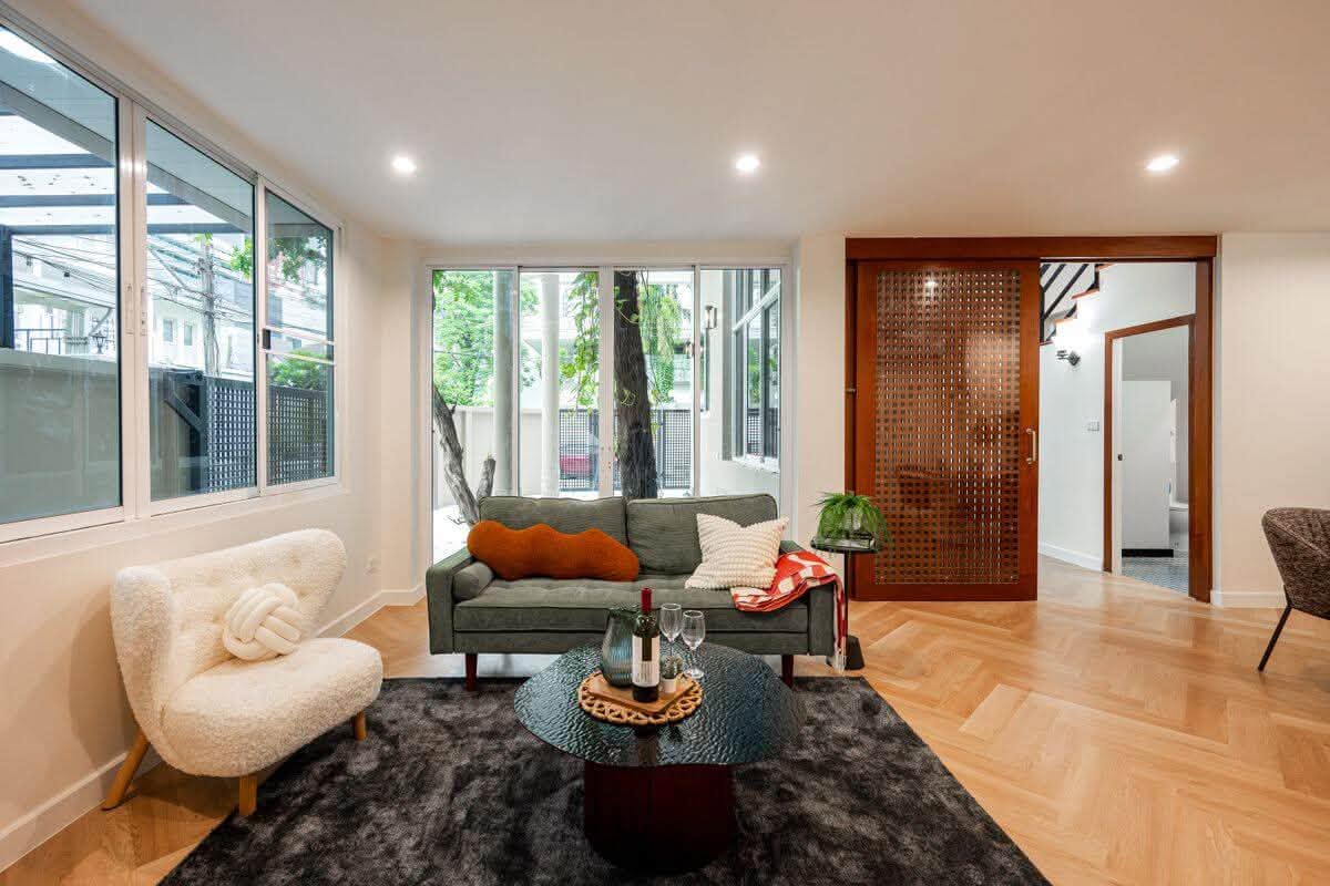 For Sale / Rent | Newly Renovated 3.5-Storey Detached House | Vibhavadi – Chatuchak