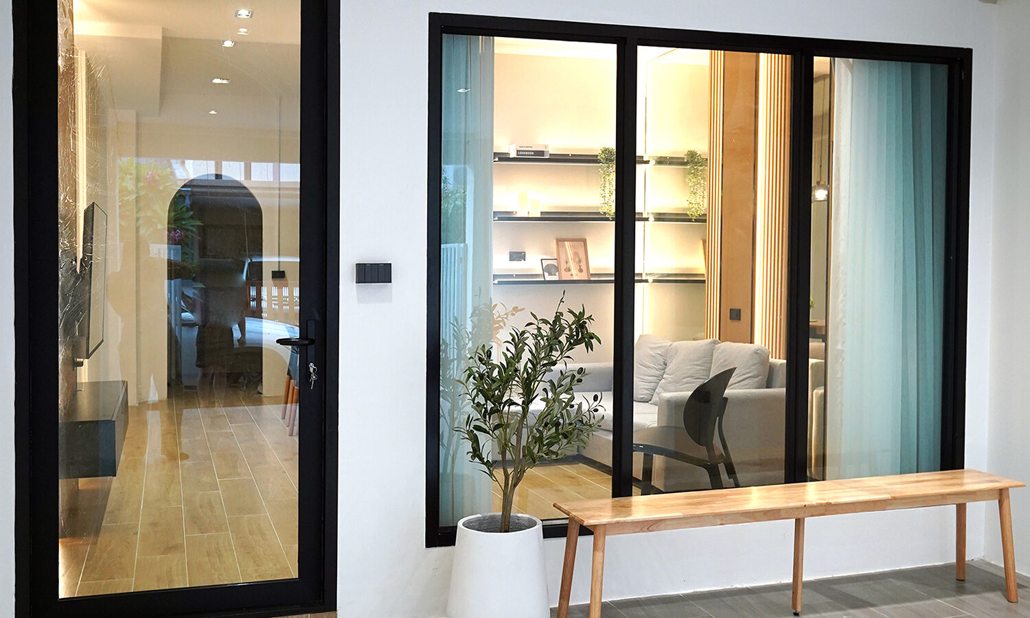 For Rent | Fully Furnished 2-Storey Townhome at Yu Charoen 29 Village, Ratchada 18