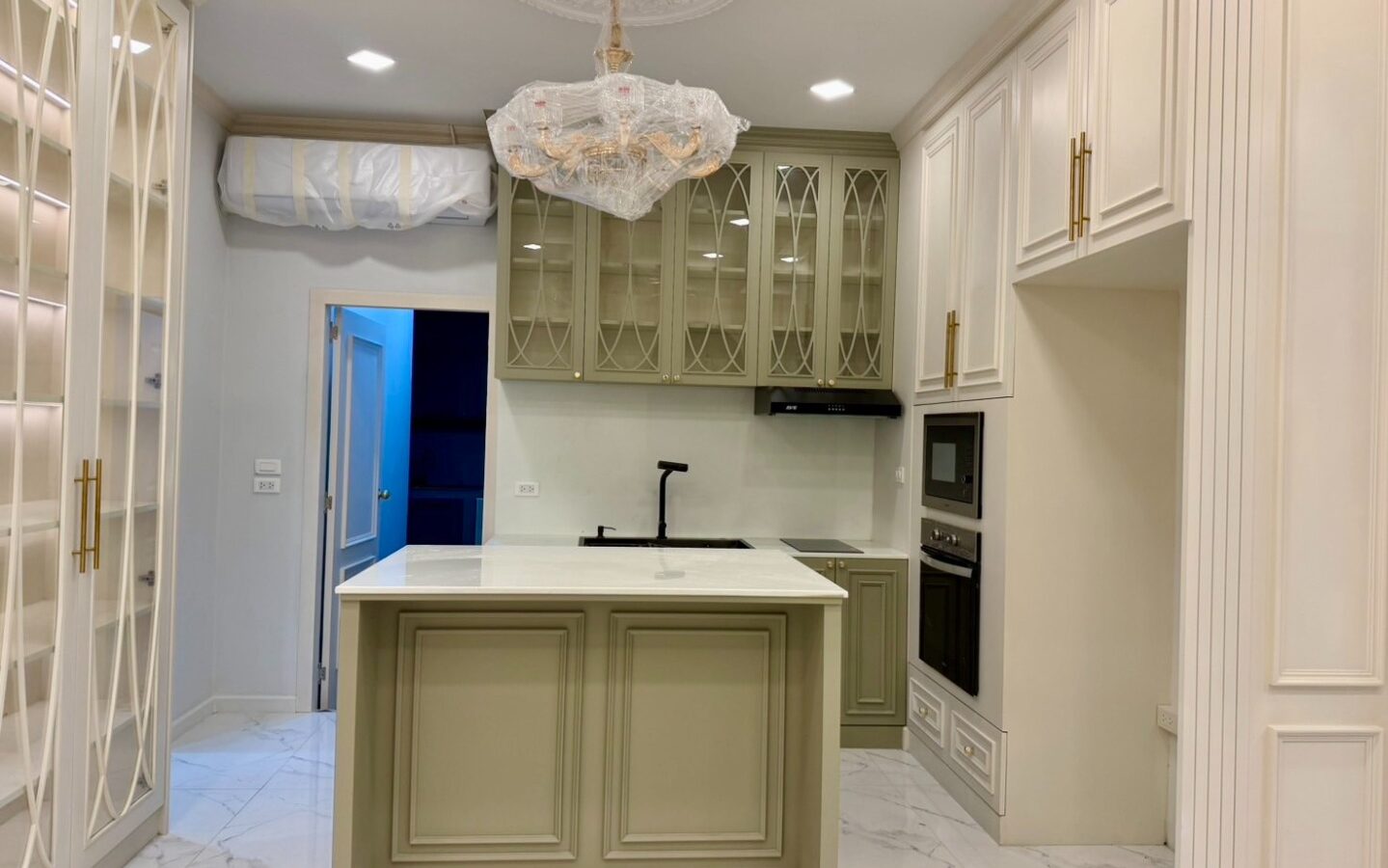 For Rent | Luxury Detached House at Suetrong Premium Rama 2–Samae Dam