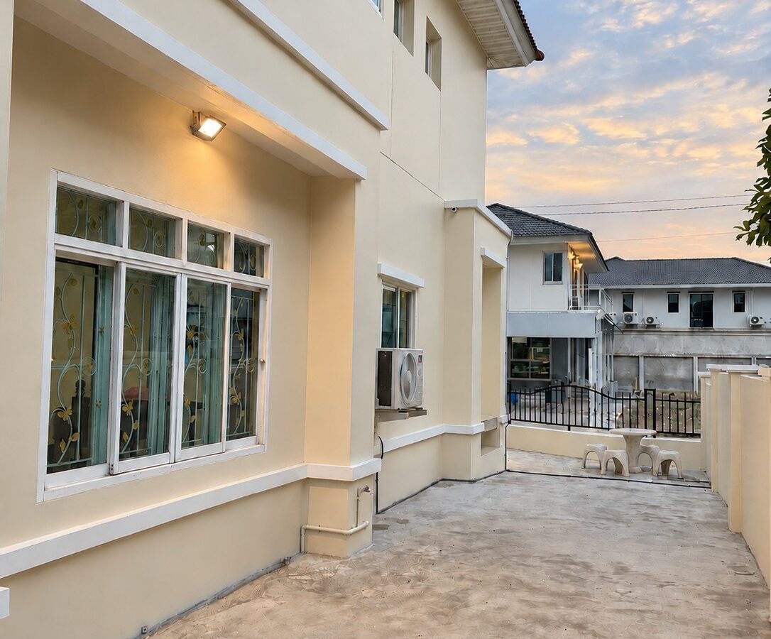 ให้เช่าบ้านเดี่ยว 2 ชั้น รีโนเวทใหม่ | กฤษดานคร ปิ่นเกล้า–พุทธมณฑลสาย 2