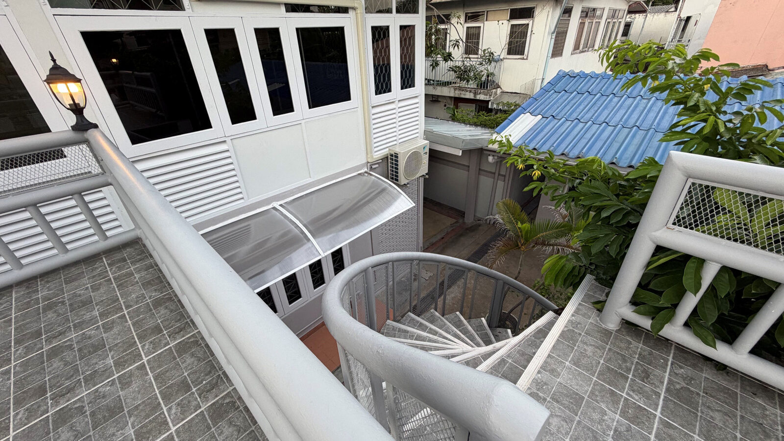 ให้เช่าบ้านเดี่ยว พร้อมสนามหญ้าขนาดใหญ่  | วิภาวดี-งามวงศ์วาน