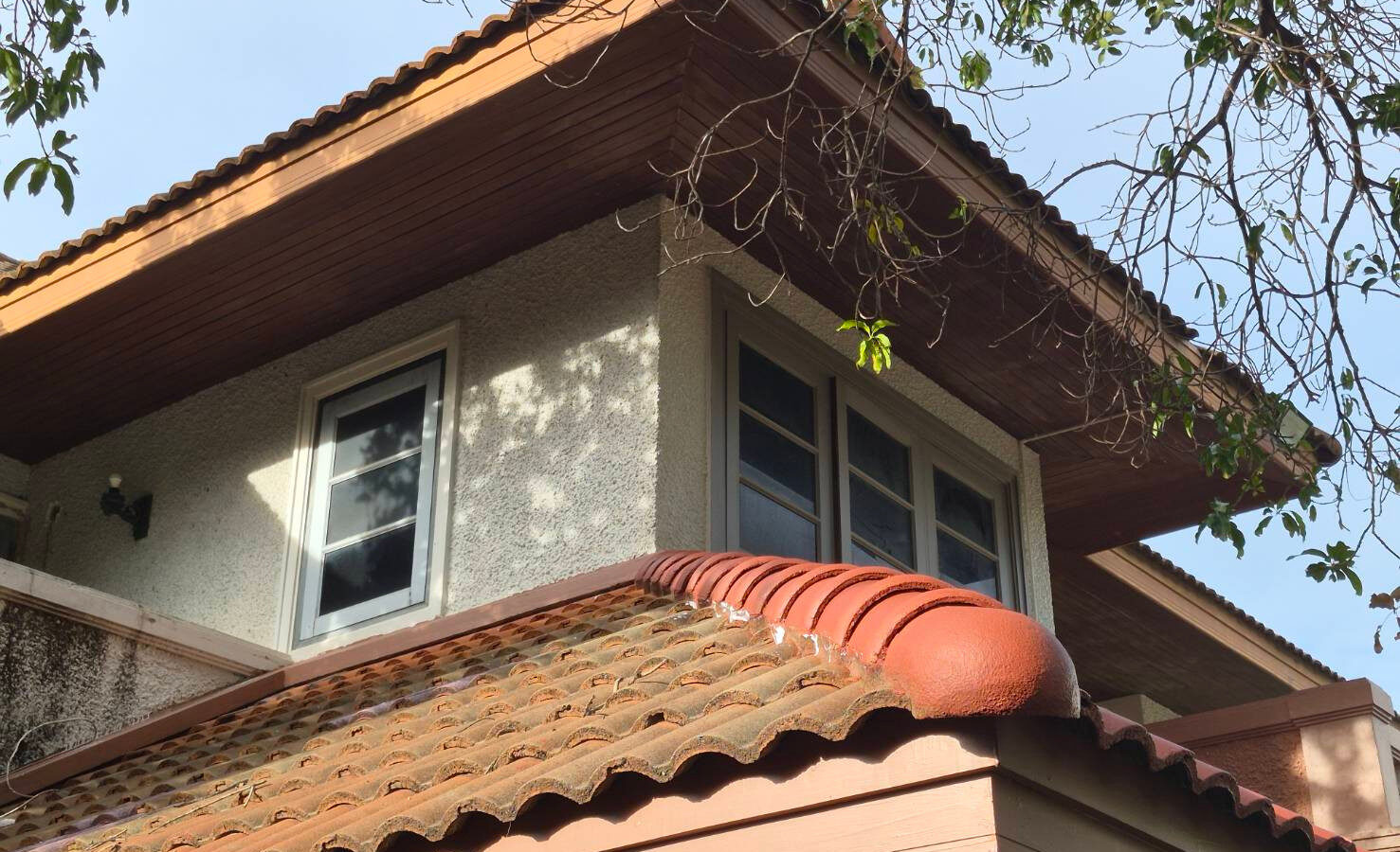 Detached House for Rent | Classic / Mid-Century Style | Chok Chai 4 Soi 80