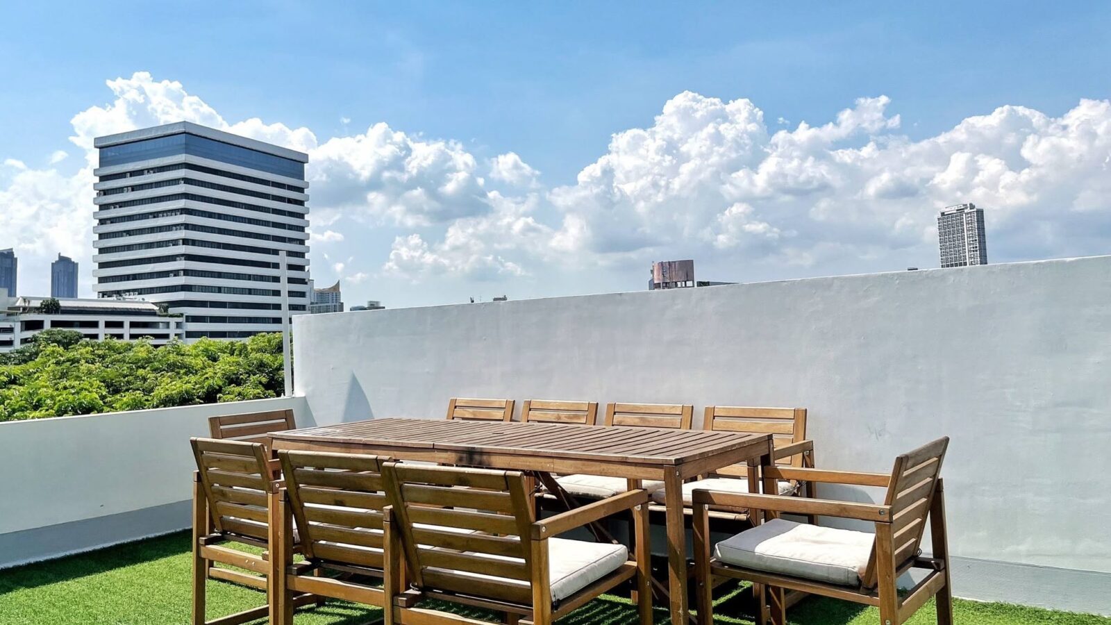 For Rent | 5-Storey Detached House / Home Office in the Heart of Thonglor