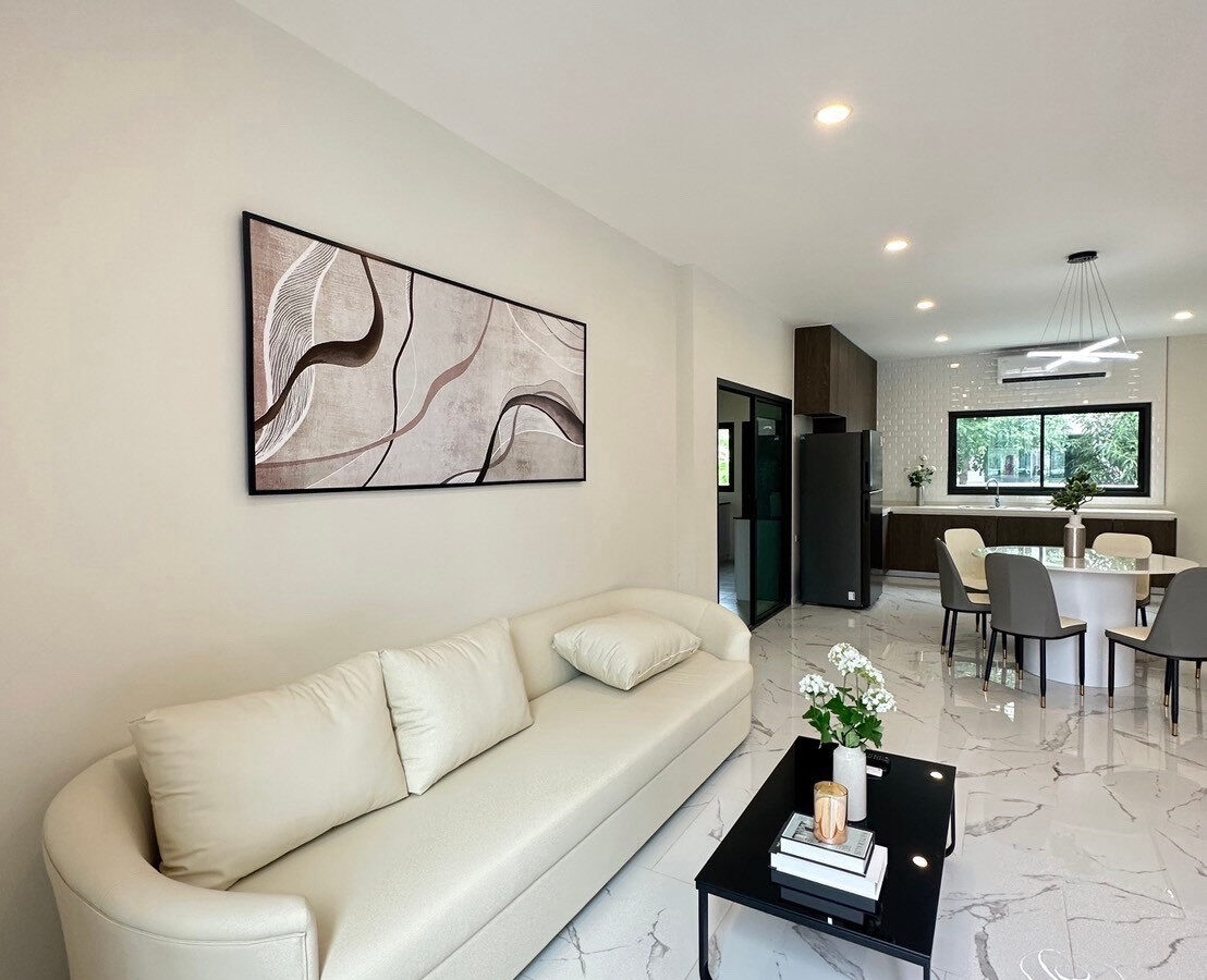 Luxury Detached House for Sale | Lake Serene Rama 2